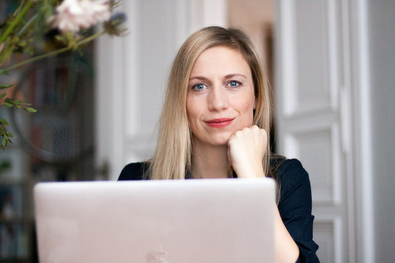 Anna Härlin, Graphic Designer & Stationary Artist